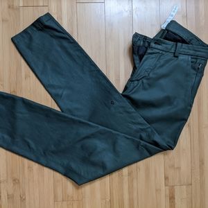 Lululemon commission pants 30